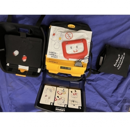 LIFEPAK CR Plus AED