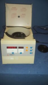 ABBOTT - Tischzentrifuge / table centrifuge