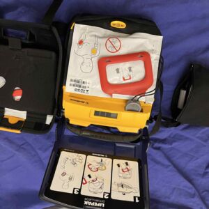 MEDTRONIC - LIFEPAK CR Plus AED