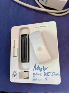 PHILIPS - Compact Adapter