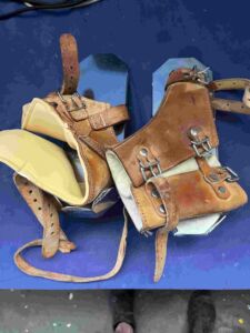 MAQUET - Fußmanschette / leather foot cuffs